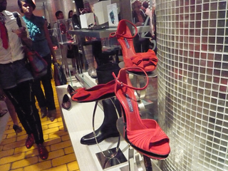 Illustration for article titled Ruby Slipper Party: Celebrities, Booze & Shoes, Oh My